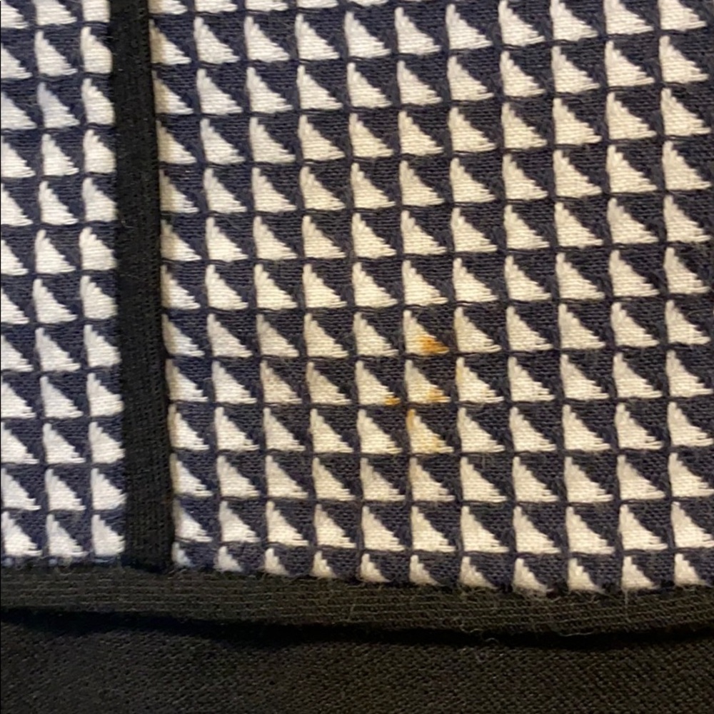 Blazer - Picture 5 of 5
